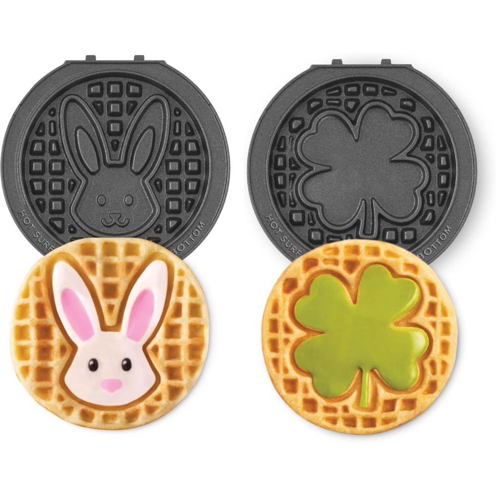 image:imagePeanuts x Dash MultiMaker Mini 2pc Plate Pack Snoopy with Heart amp Charlie Brown with HeartBunny  Shamrock
