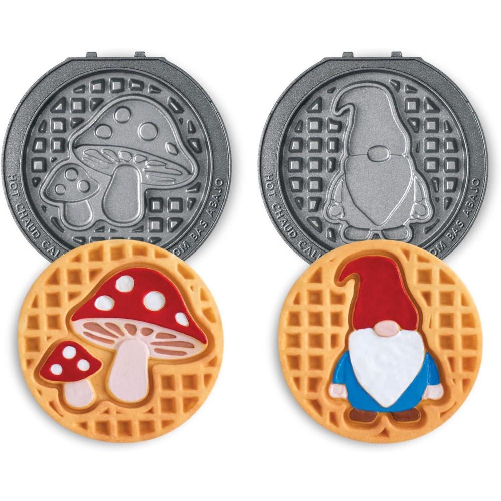 image:imagePeanuts x Dash MultiMaker Mini 2pc Plate Pack Snoopy with Heart amp Charlie Brown with HeartMushroom  Gnome