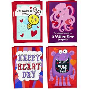 Hallmark Peanuts Valentines Day Cards Pack, Snoopy and Woodstock (10 Valentine’s Day Cards with Envelopes)(Red/Purple)