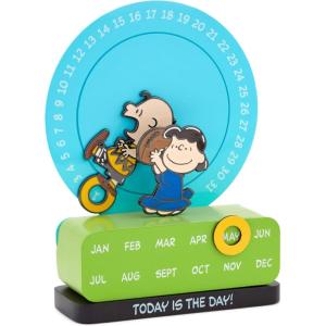 Hallmark Peanuts Snoopy Perpetual Calendar (Smile) Office Supplies, Gifts for Boss, Teacher, Administrative Assistant(Peanuts Charlie Brown and Lucy)