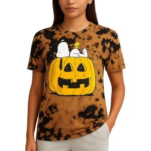 Peanuts Snoopy Womens Graphic T Shirts – Snoopy Charlie Brown Woodstock Crewneck Short Sleeve Shirts for Women (Sizes: S-XL)(Snoopy Halloween Pumpkin)