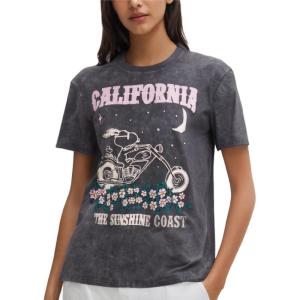 Peanuts Snoopy Womens Graphic T Shirts – Snoopy Charlie Brown Woodstock Crewneck Short Sleeve Shirts for Women (Sizes: S-XL)(Stone Wash Snoopy)