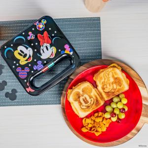 Uncanny Brands Peanuts Grilled Cheese Maker – Make Snoopy and Woodstock Sandwiches – Kitchen Appliance(Disney Mickey Mouse & Minnie Mouse)