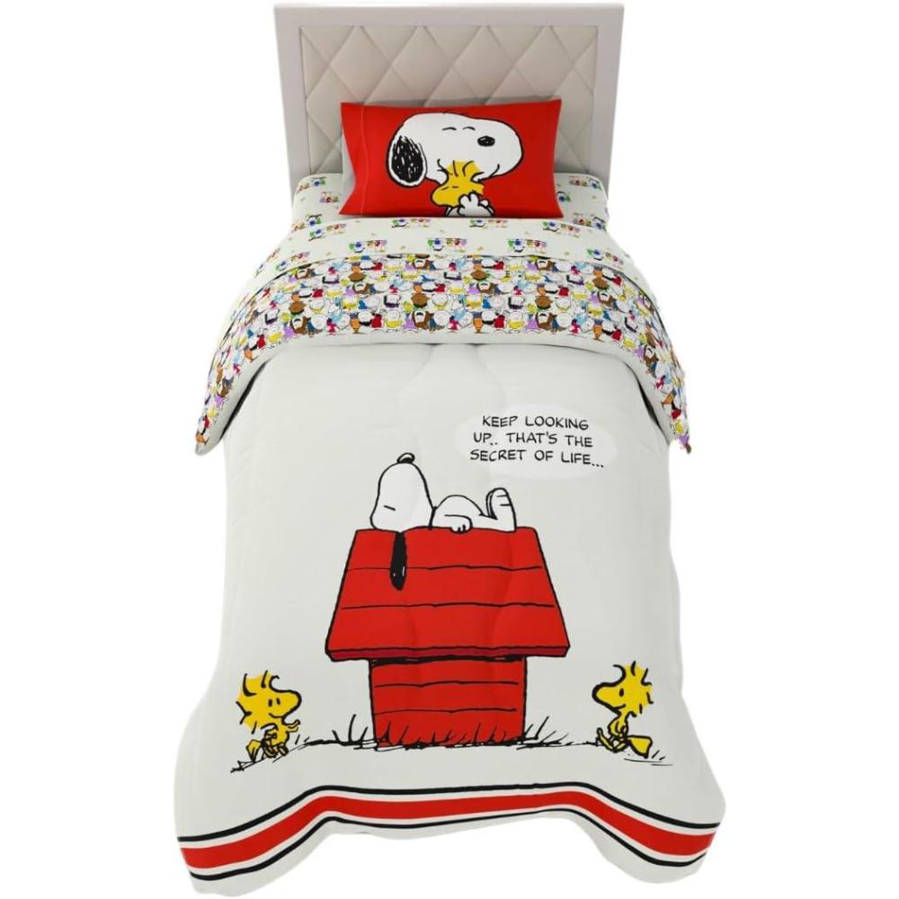image:imageFranco Peanuts amp Snoopy Classic Pals Super Soft Comforter and Sheet Set 5 Piece Queen Size Official Licensed Product CollectiblesRed  Peanuts  Snoopy